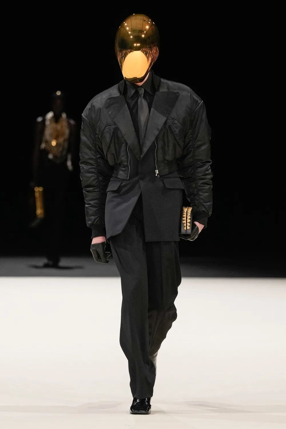Balmain Fall Winter 2024 2025 Men Runway Magazine (49)