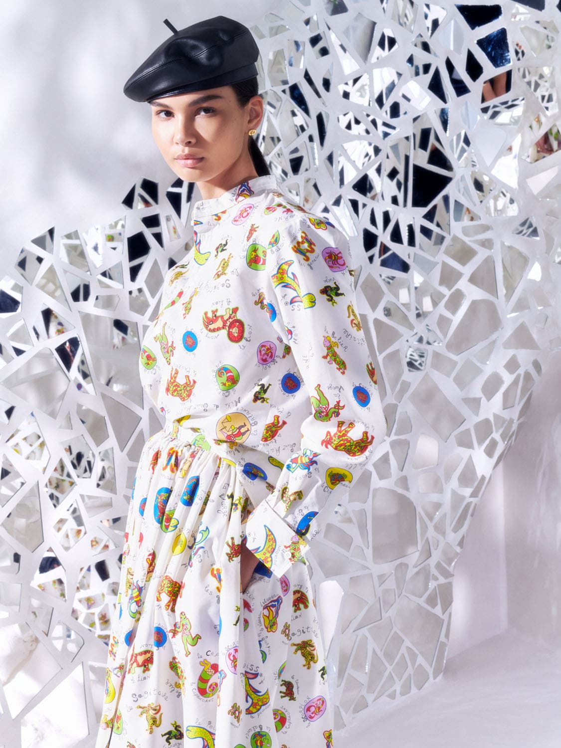 Crucero Dior 2024 Cápsula Niki de Saint Phalle Runway Revista (3)