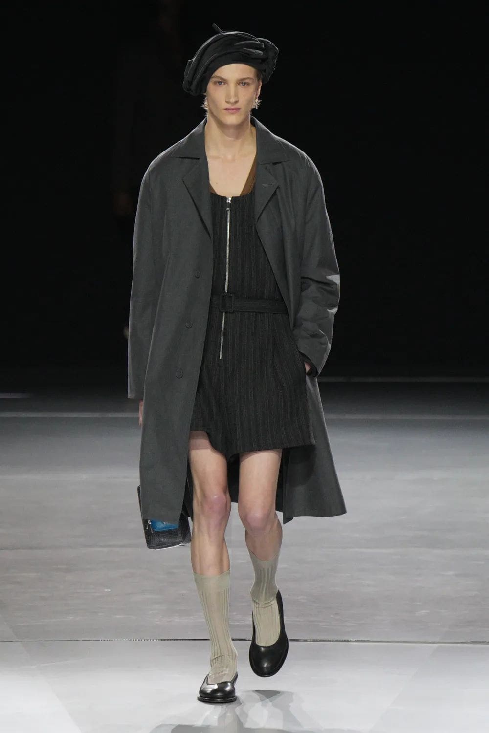 迪奥秋冬 2024 2025男子 Runway 杂志(1)