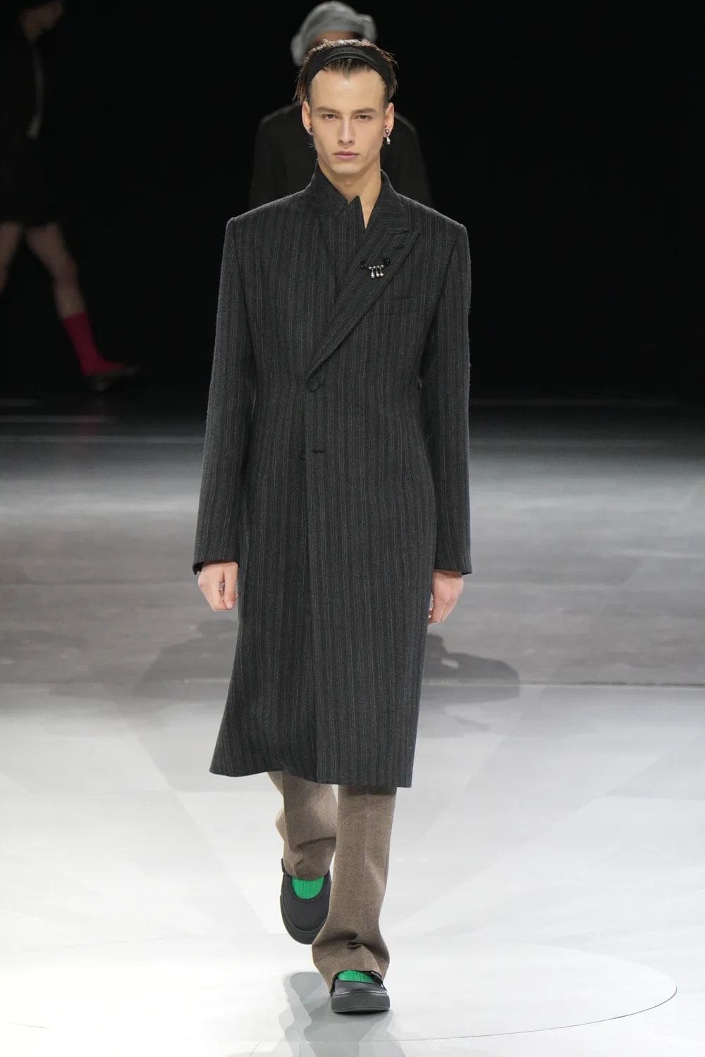 迪奥秋冬 2024 2025男子 Runway 杂志(3)