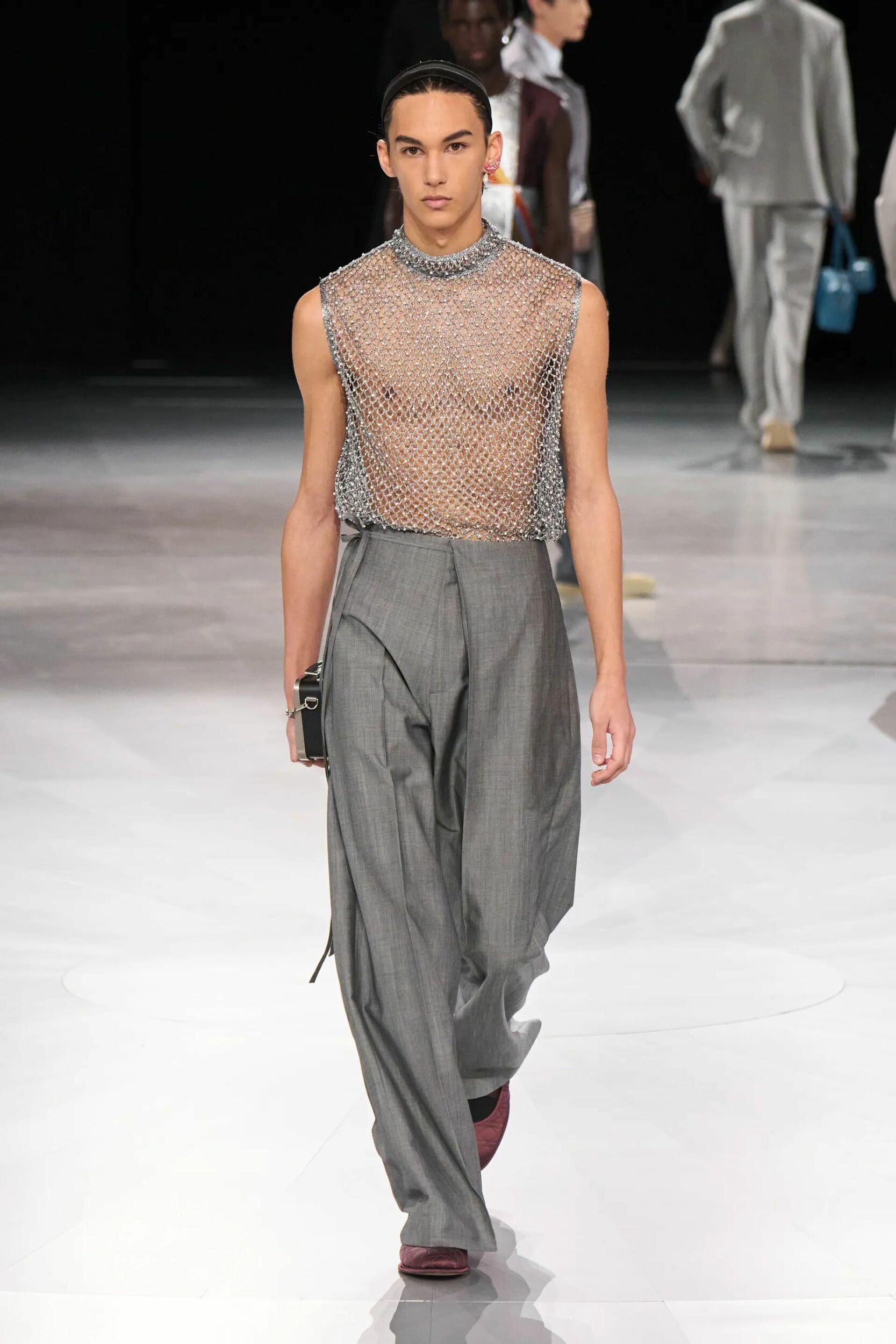 Dior Fall Winter 2024 2025 Men Runway Magazine (43)