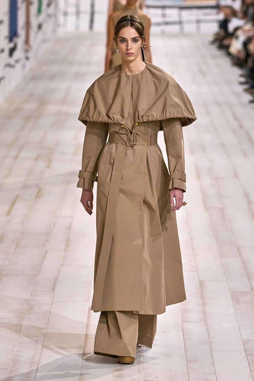 ディオール オートクチュール 春夏 2024 Runway 雑誌（4）