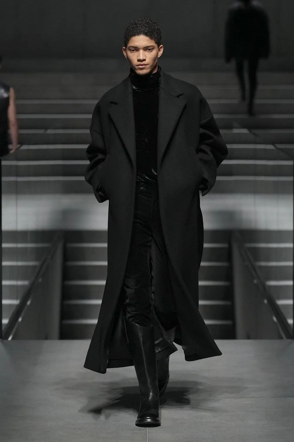 Dolce Gabbana Fall Winter 2024 2025 Menswear Runway Magazine (18)