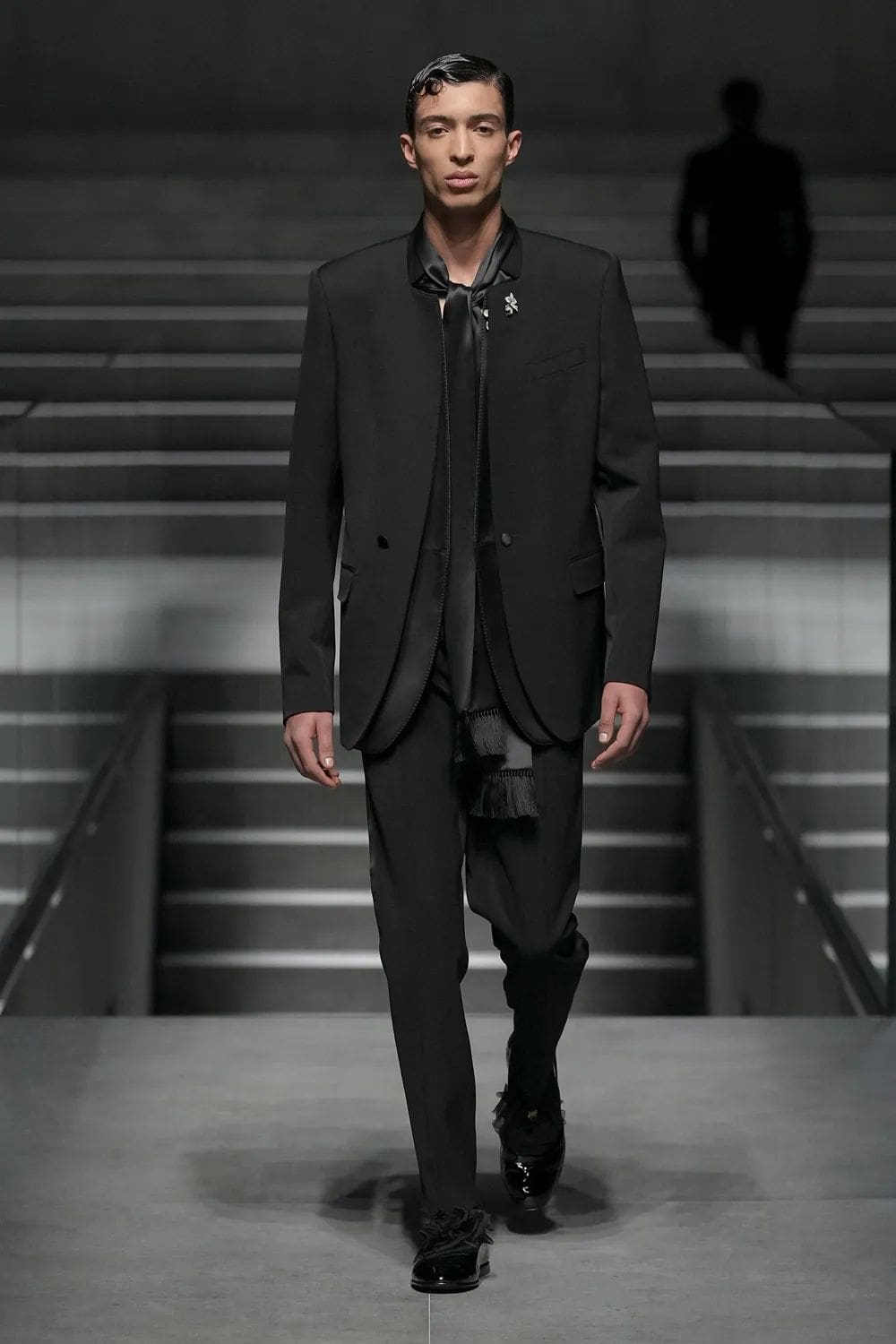Dolce Gabbana Fall Winter 2024 2025 Menswear Runway Magazine (48)