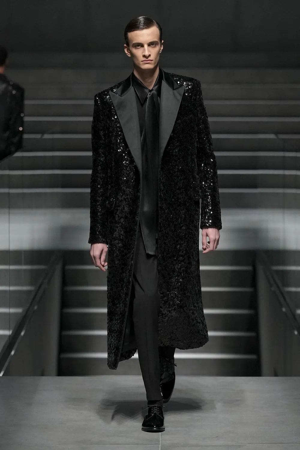 Dolce Gabbana Fall Winter 2024 2025 Menswear Runway Magazine (54)