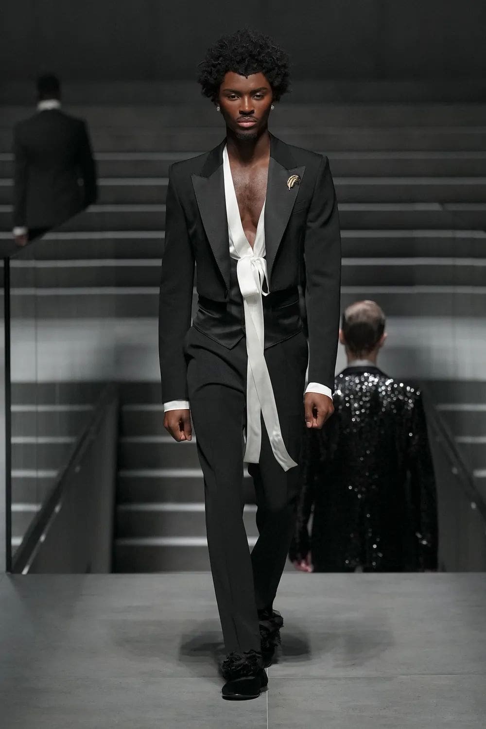 Dolce Gabbana Fall Winter 2024 2025 Menswear Runway Magazine (60)