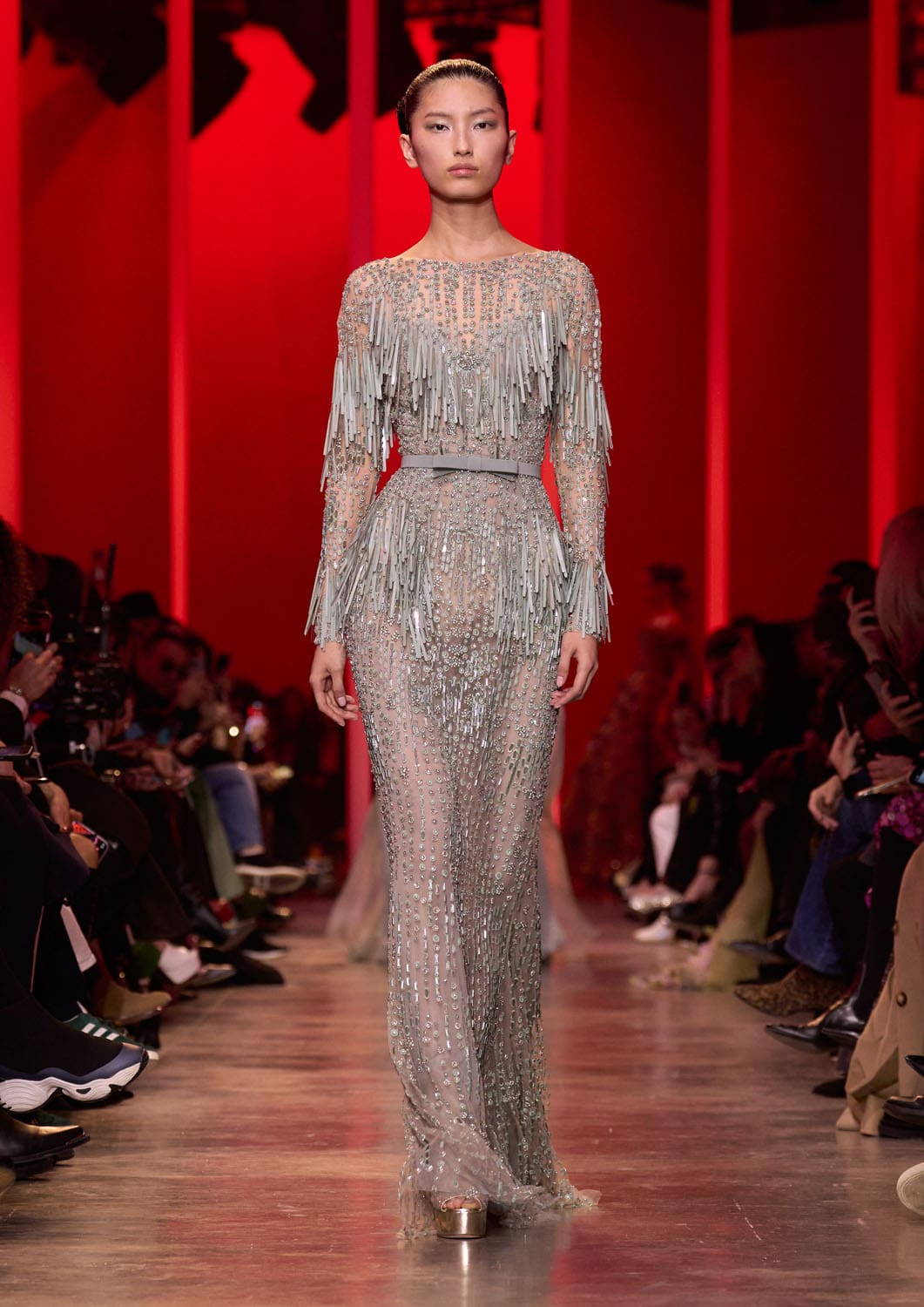 エリー サーブ オートクチュール 春夏 2024 Runway 雑誌(40)