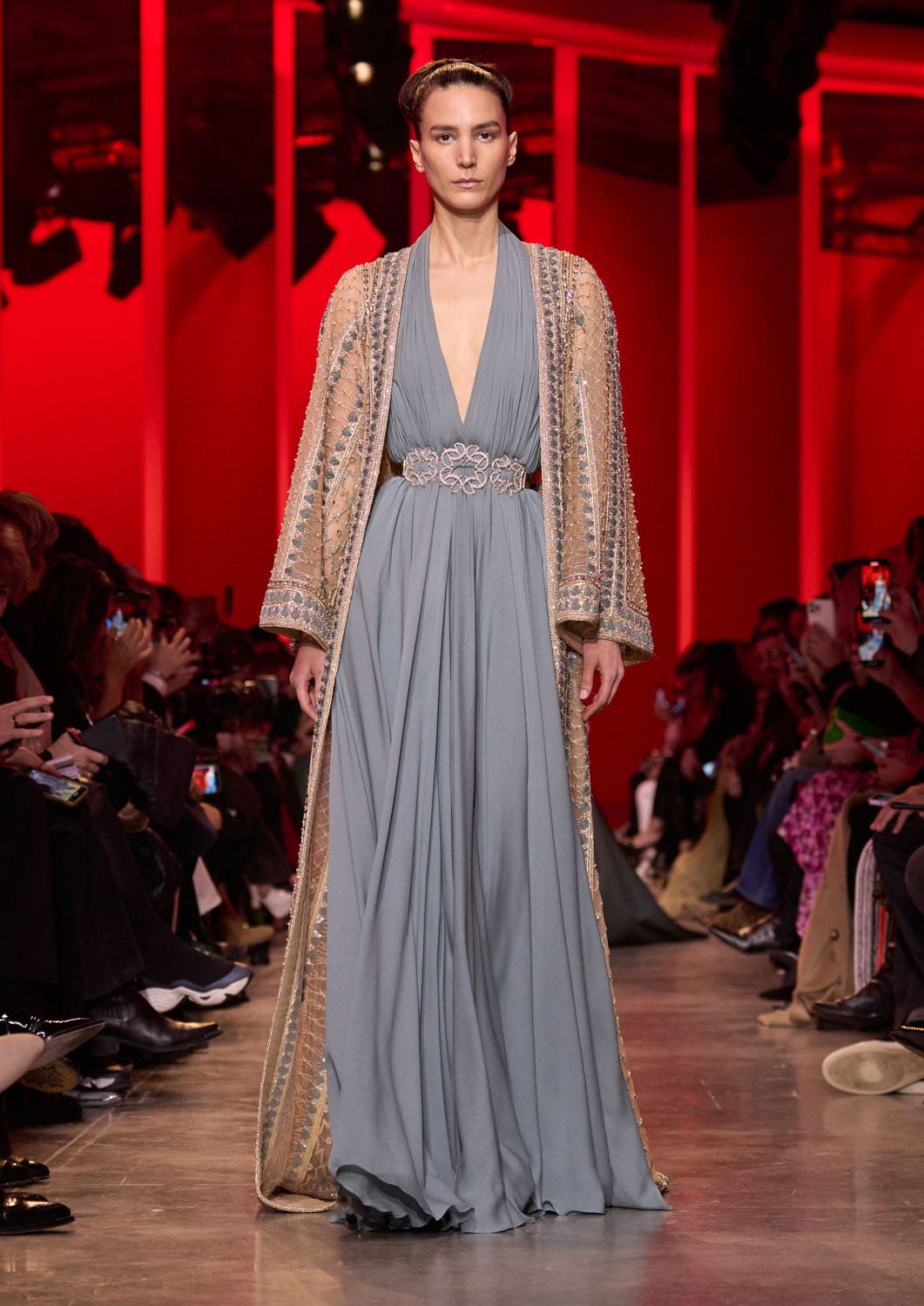 エリー サーブ オートクチュール 春夏 2024 Runway 雑誌(45)