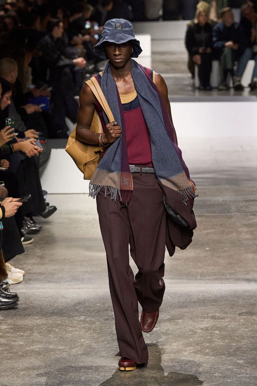 Fendi Autunno Inverno 2024 Abbigliamento uomo 2025 Runway Magazine (17)