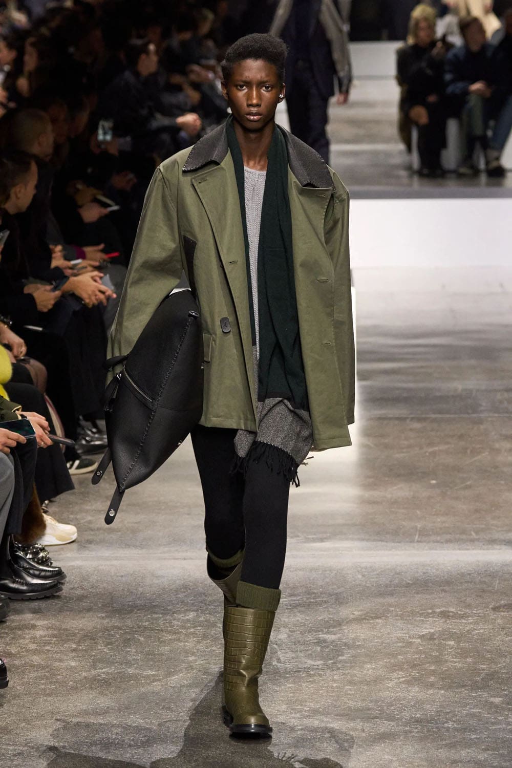 Fendi Autunno Inverno 2024 Abbigliamento uomo 2025 Runway Magazine (31)