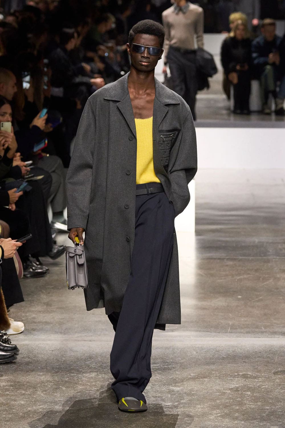 Fendi Autunno Inverno 2024 Abbigliamento uomo 2025 Runway Magazine (36)