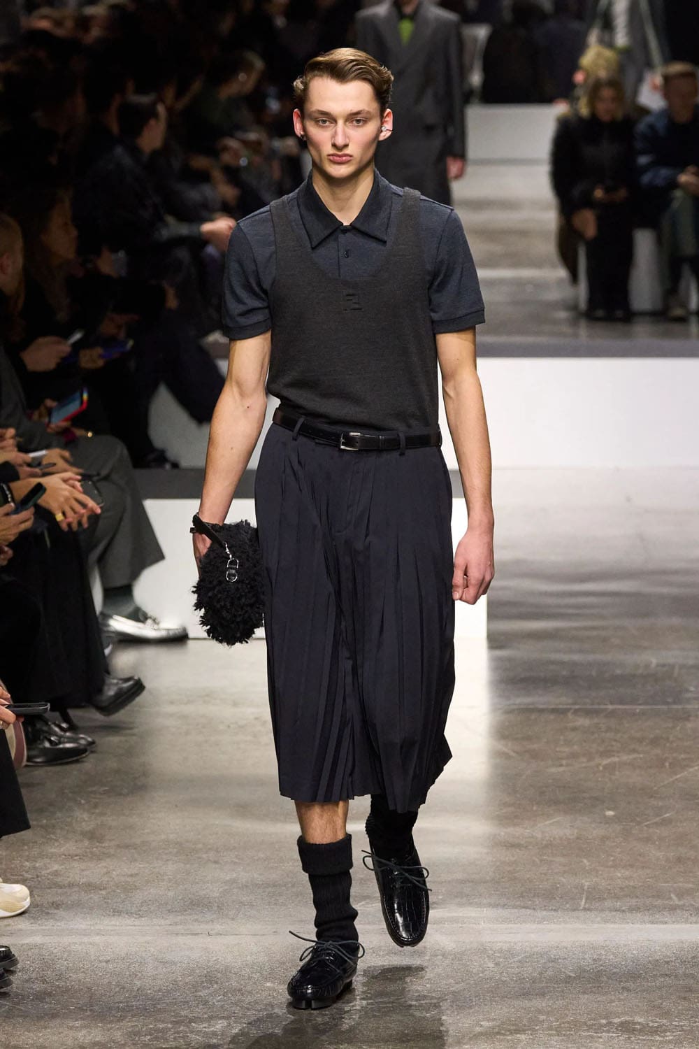 Fendi Autunno Inverno 2024 Abbigliamento uomo 2025 Runway Magazine (37)