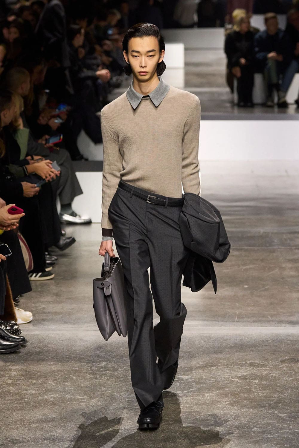 Fendi Autunno Inverno 2024 Abbigliamento uomo 2025 Runway Magazine (44)