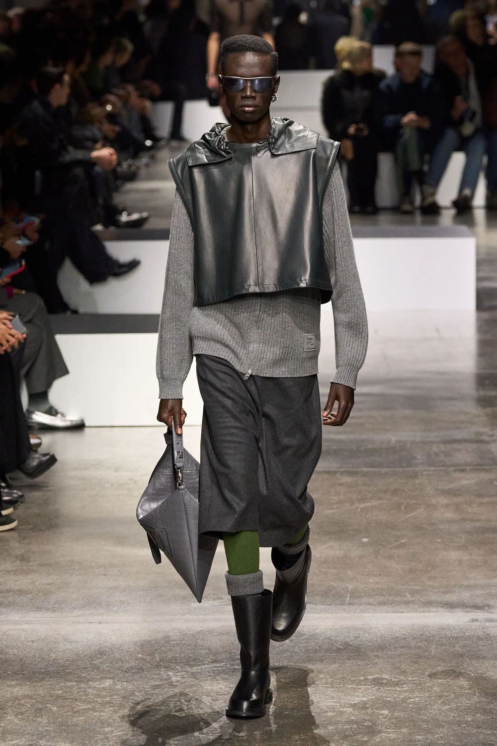 Fendi Autunno Inverno 2024 Abbigliamento uomo 2025 Runway Magazine (47)