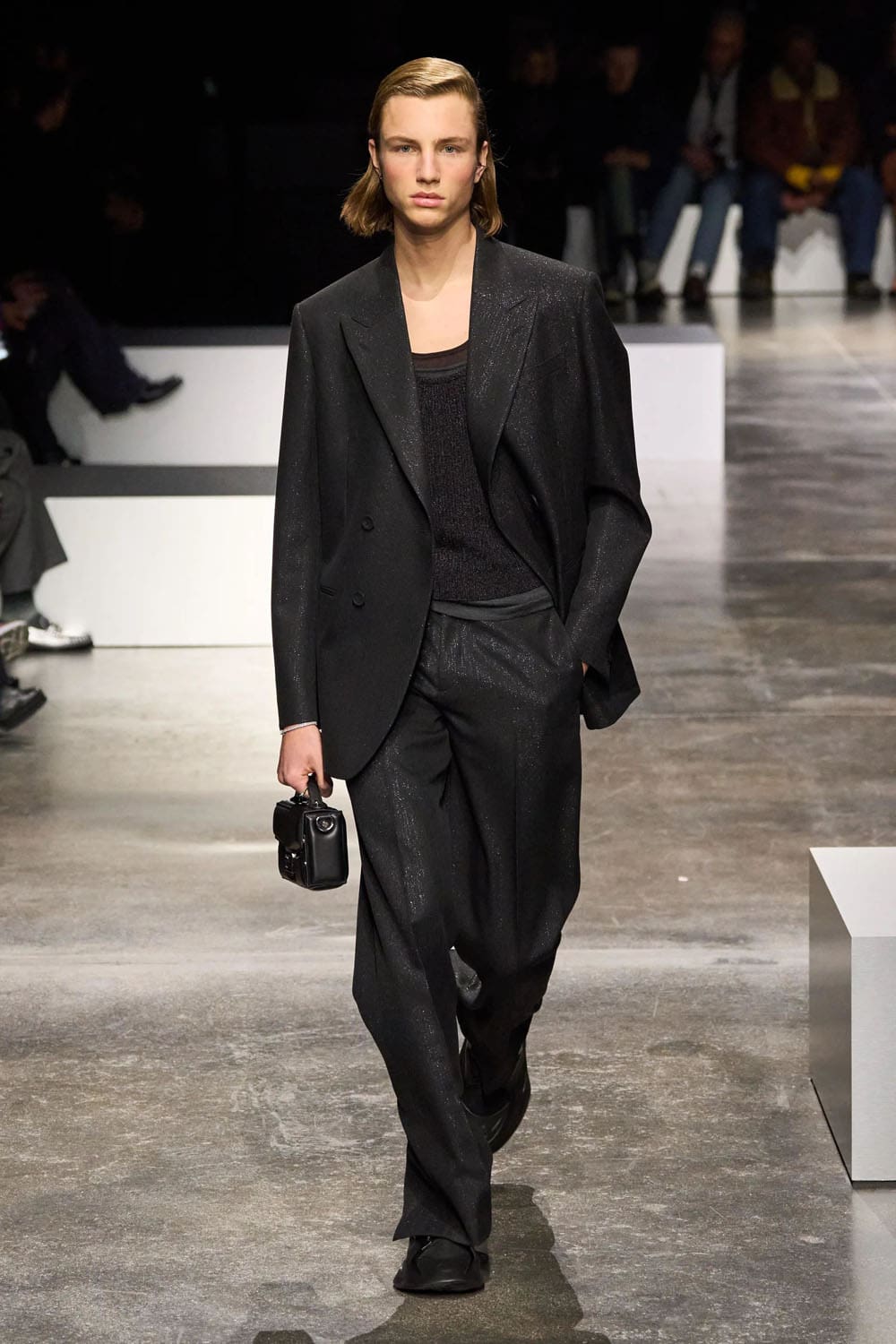 Fendi Autunno Inverno 2024 Abbigliamento uomo 2025 Runway Magazine (52)