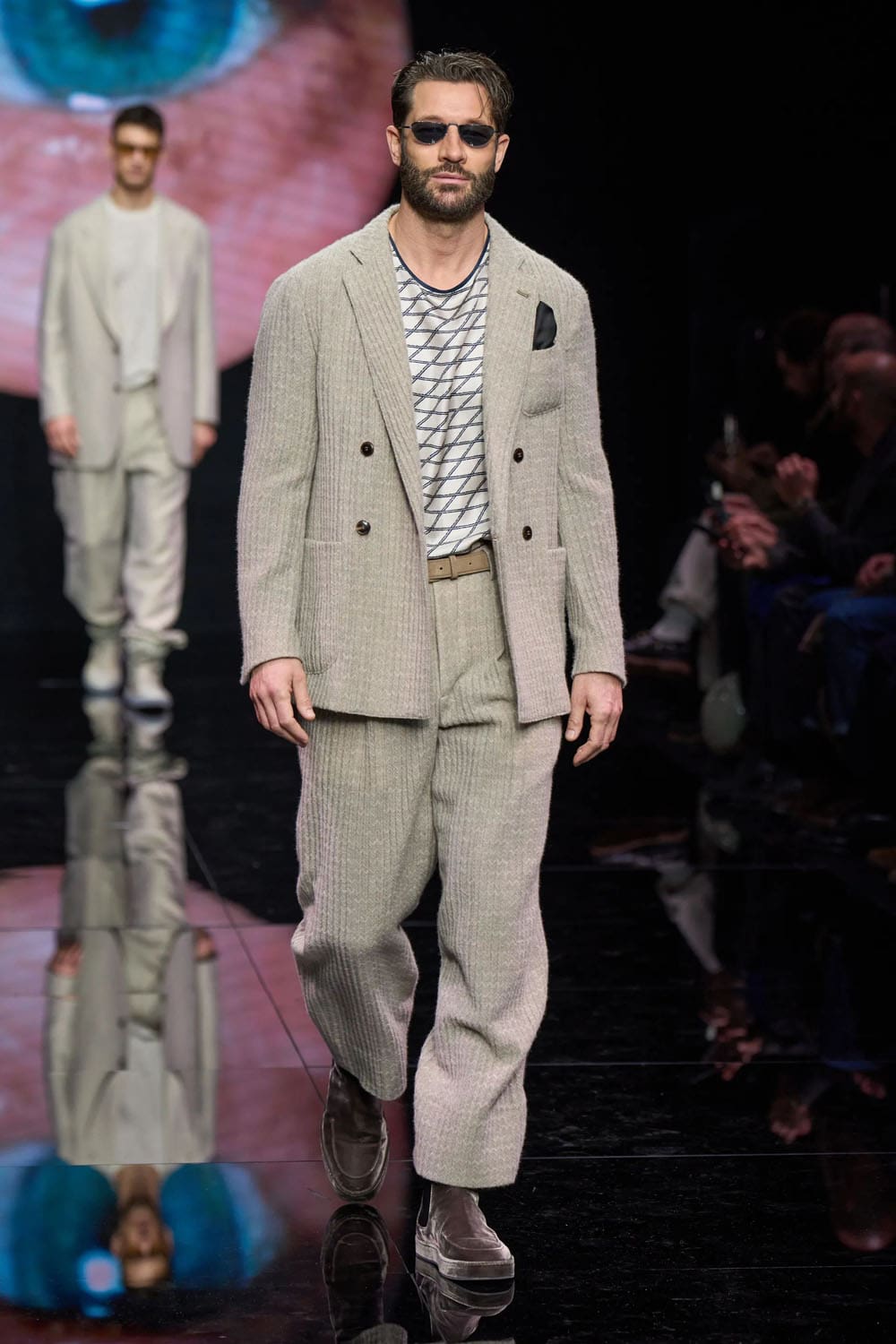Giorgio Armani Fall Winter 2024 2025 Menswear Runway Magazine (15)