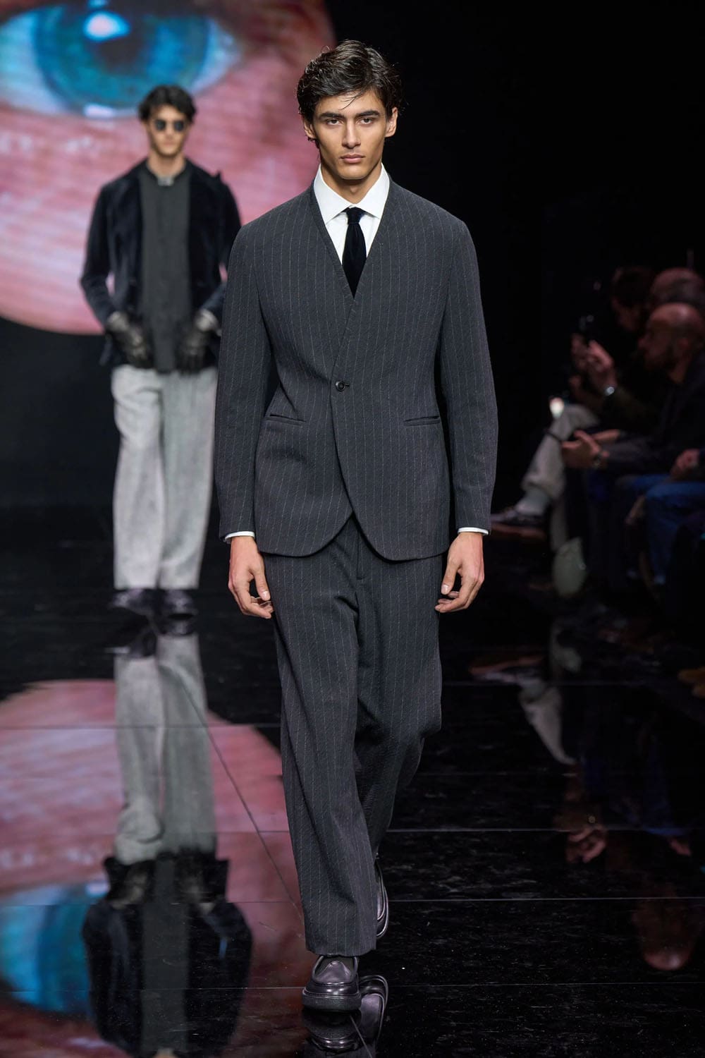Giorgio Armani Fall Winter 2024 2025 Menswear Runway Magazine (31)
