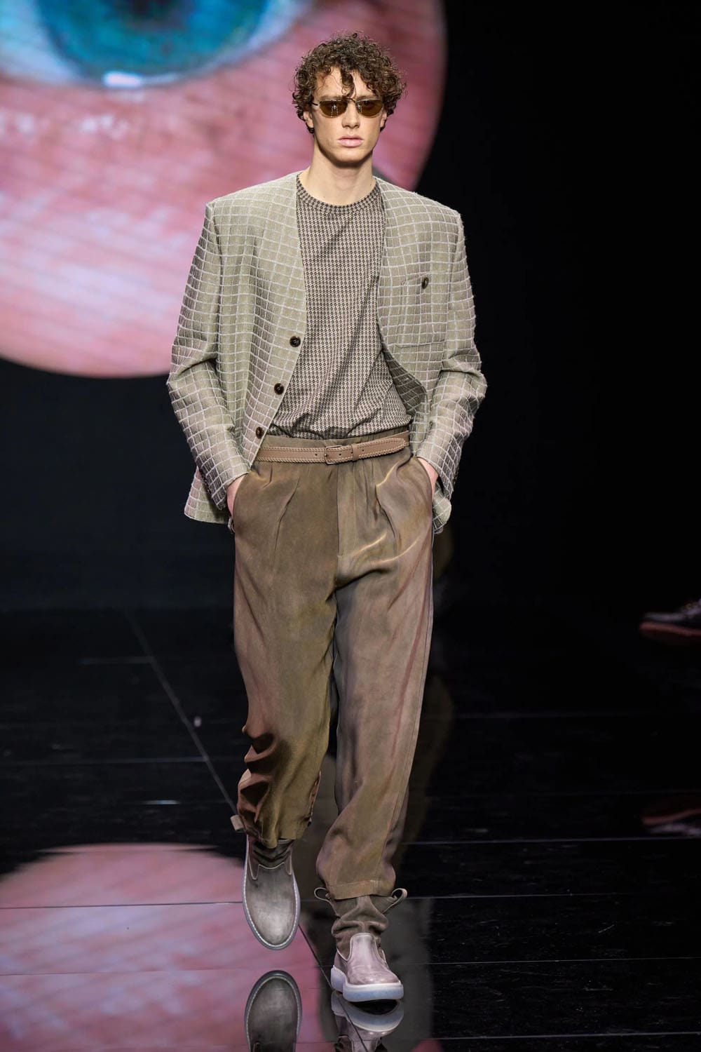 Giorgio Armani Fall Winter 2024 2025 Menswear Runway Magazine (4)