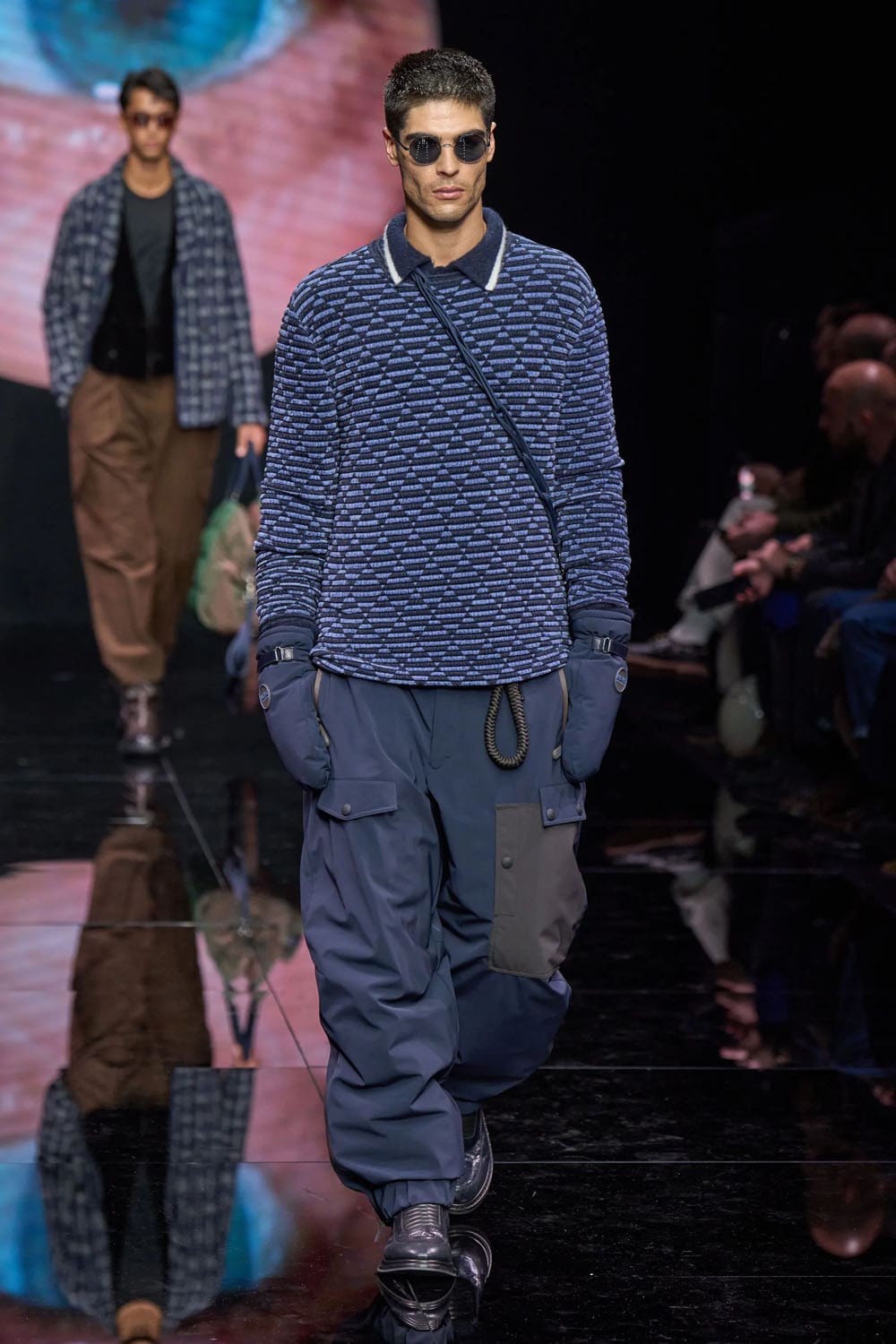 Giorgio Armani Fall Winter 2024 2025 Menswear Runway Magazine (47)