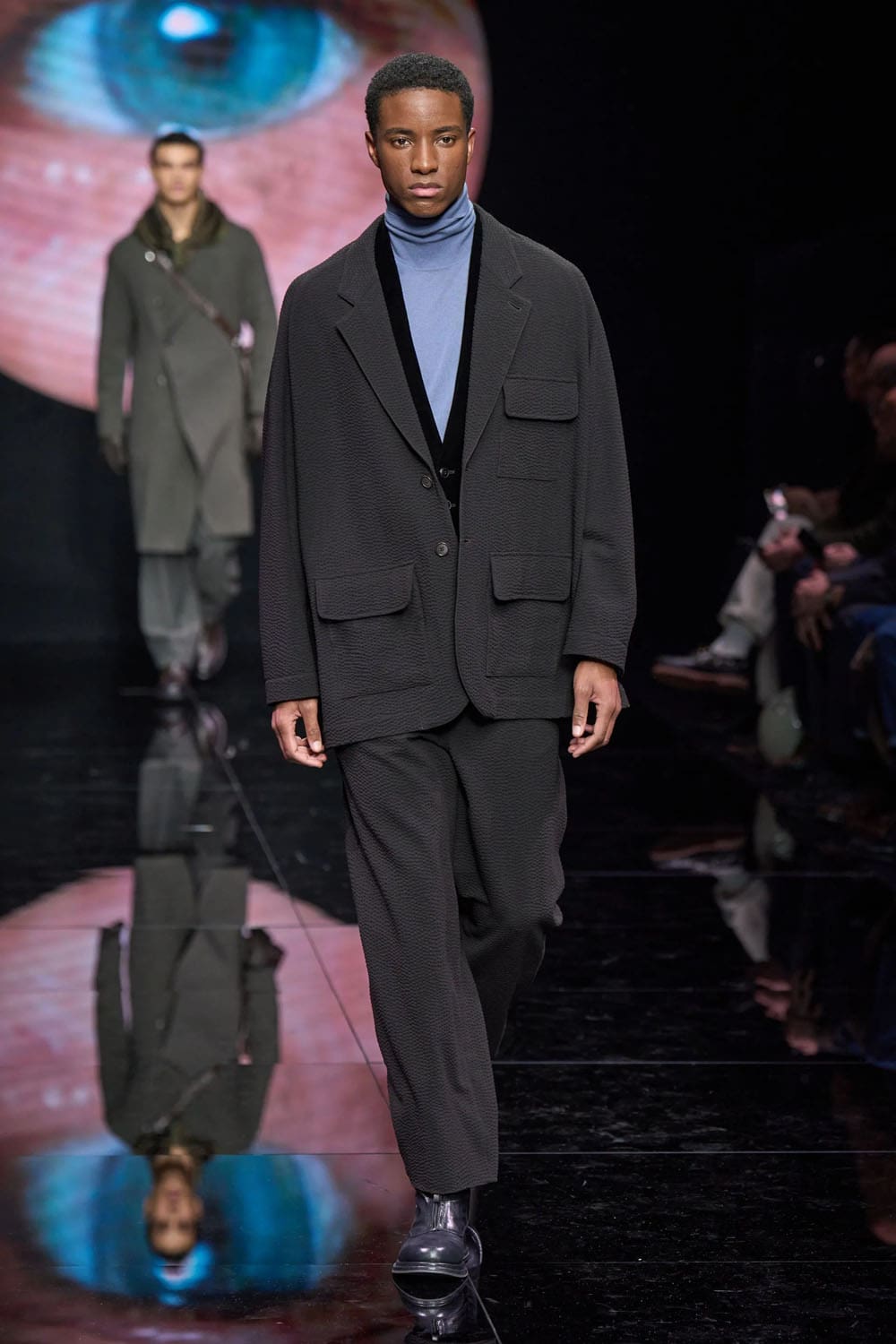 Giorgio Armani Fall Winter 2024 2025 Menswear Runway Magazine (51)