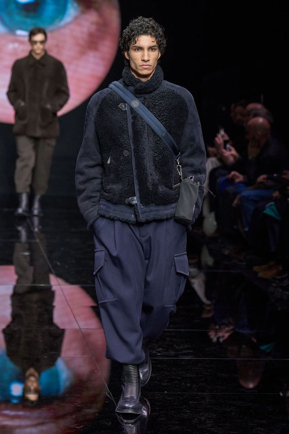 Giorgio Armani Fall Winter 2024 2025 Menswear Runway Magazine (57)