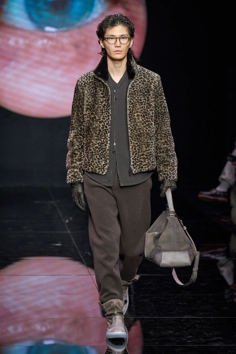 Giorgio Armani Fall Winter 2024 2025 Menswear Runway Magazine (66)