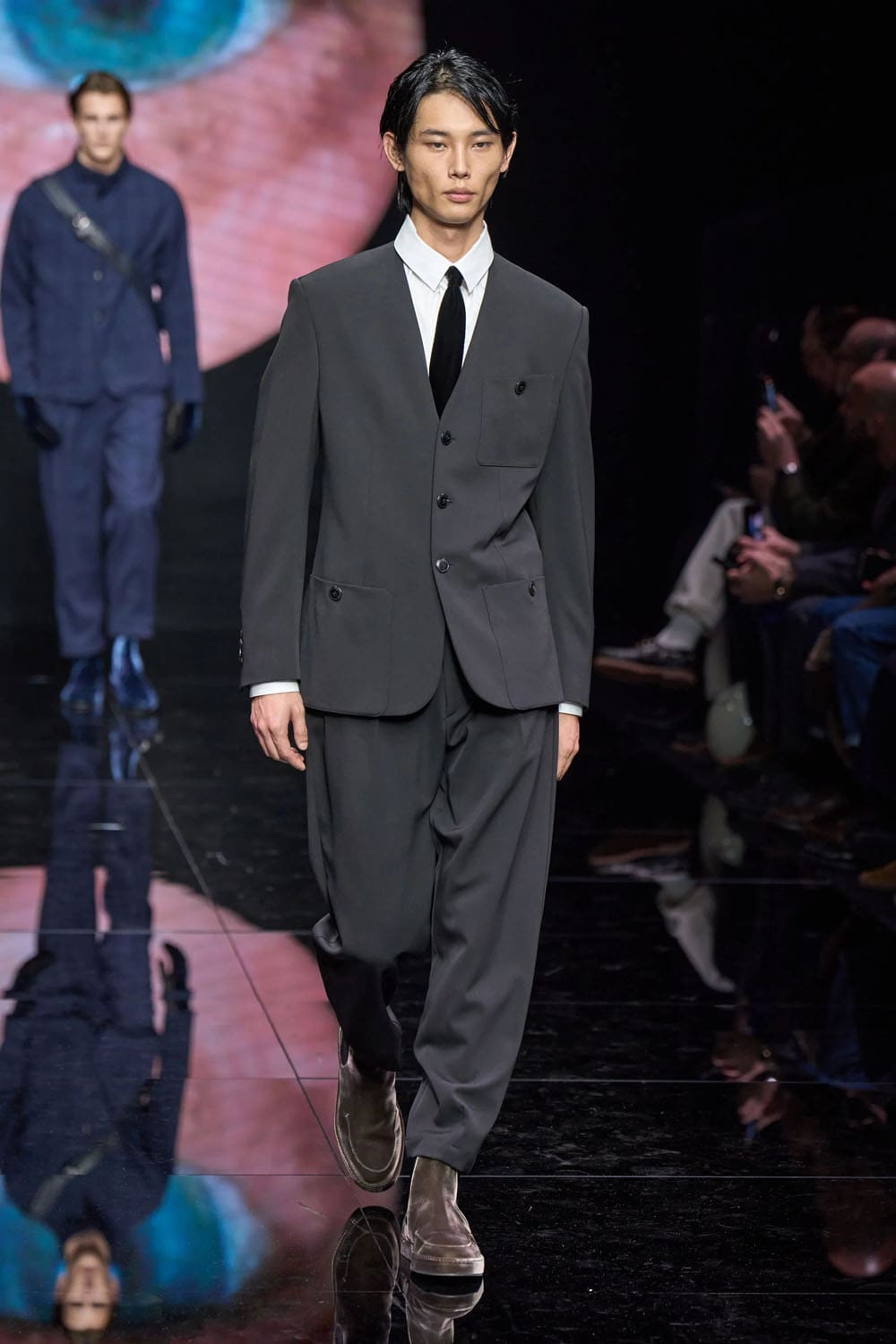 Giorgio Armani Fall Winter 2024 2025 Menswear Runway Magazine (71)