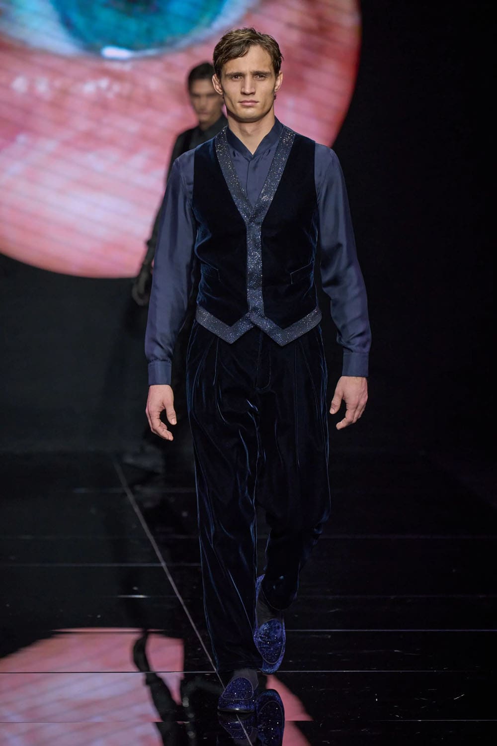 Giorgio Armani Fall Winter 2024 2025 Menswear Runway Magazine (77)