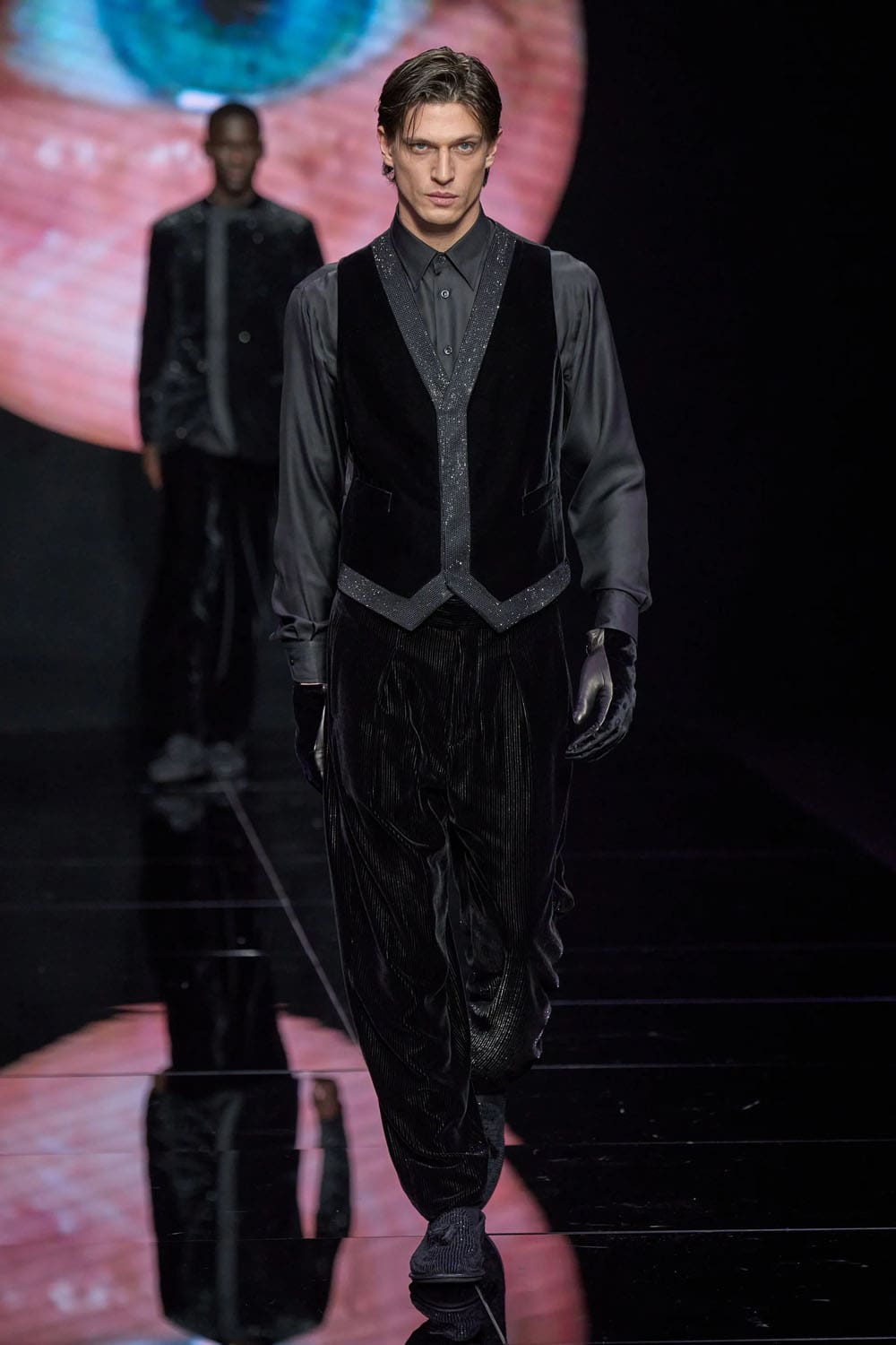 Giorgio Armani Fall Winter 2024 2025 Menswear Runway Magazine (78)