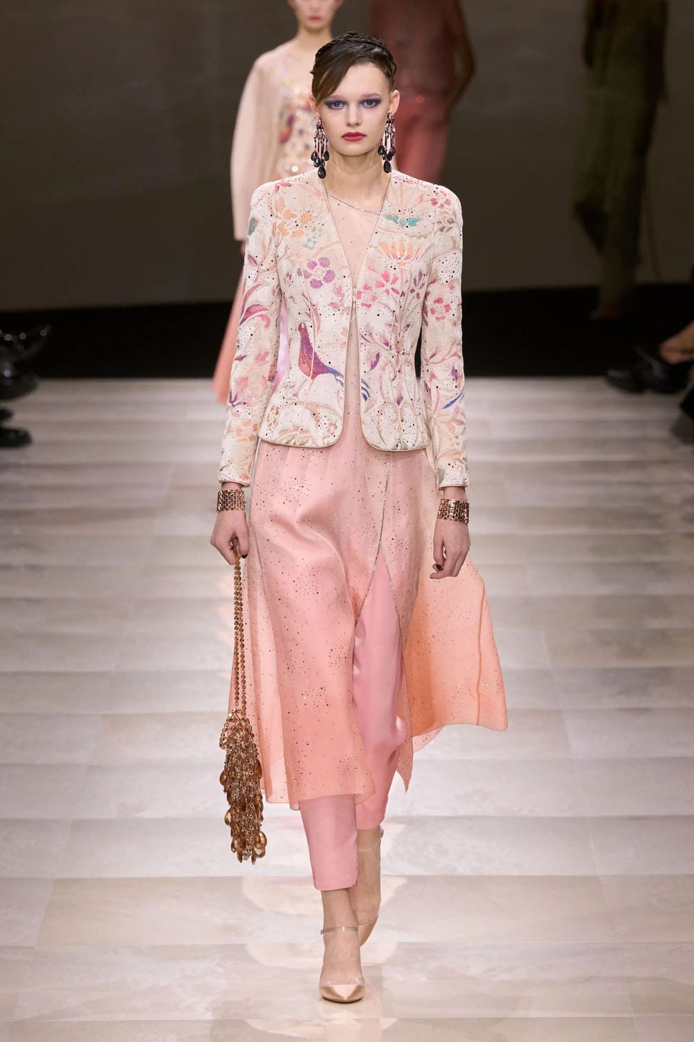 Giorgio Armani Privé Couture Primavera Verano 2024 Runway Revista (1)