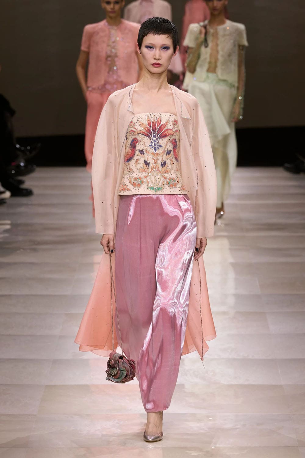 Giorgio Armani Privé Couture Primavera Verano 2024 Runway Revista (2)