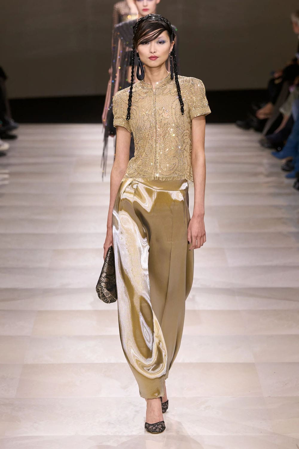 Giorgio Armani Privé Couture Primavera Verano 2024 Runway Revista (60)