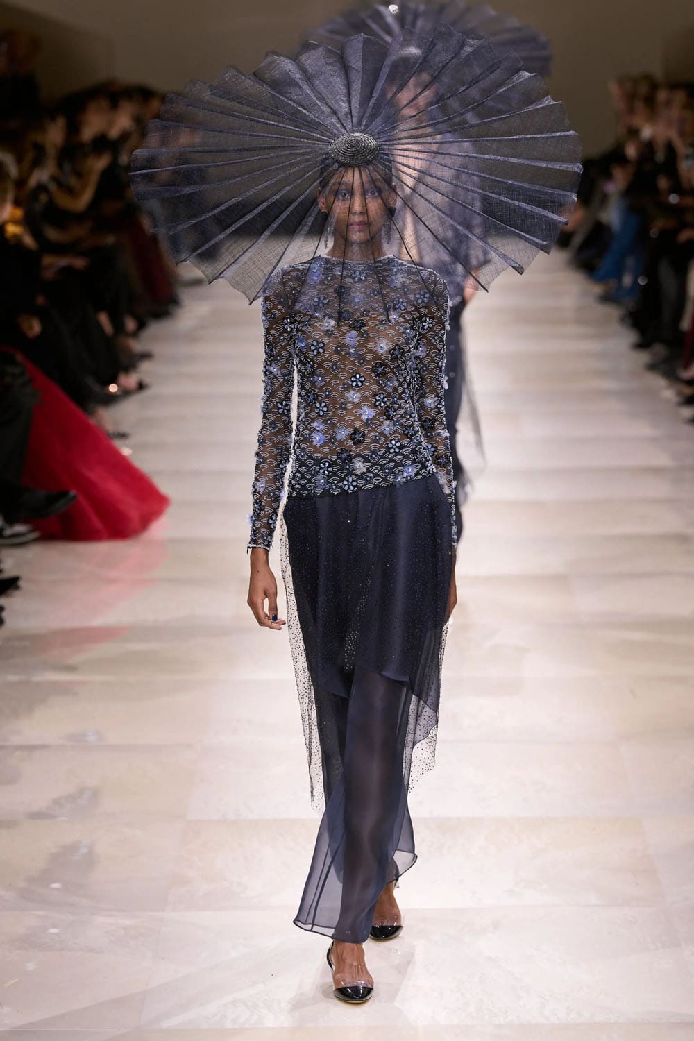 Giorgio Armani Privé Couture Primavera Verano 2024 Runway Revista (90)