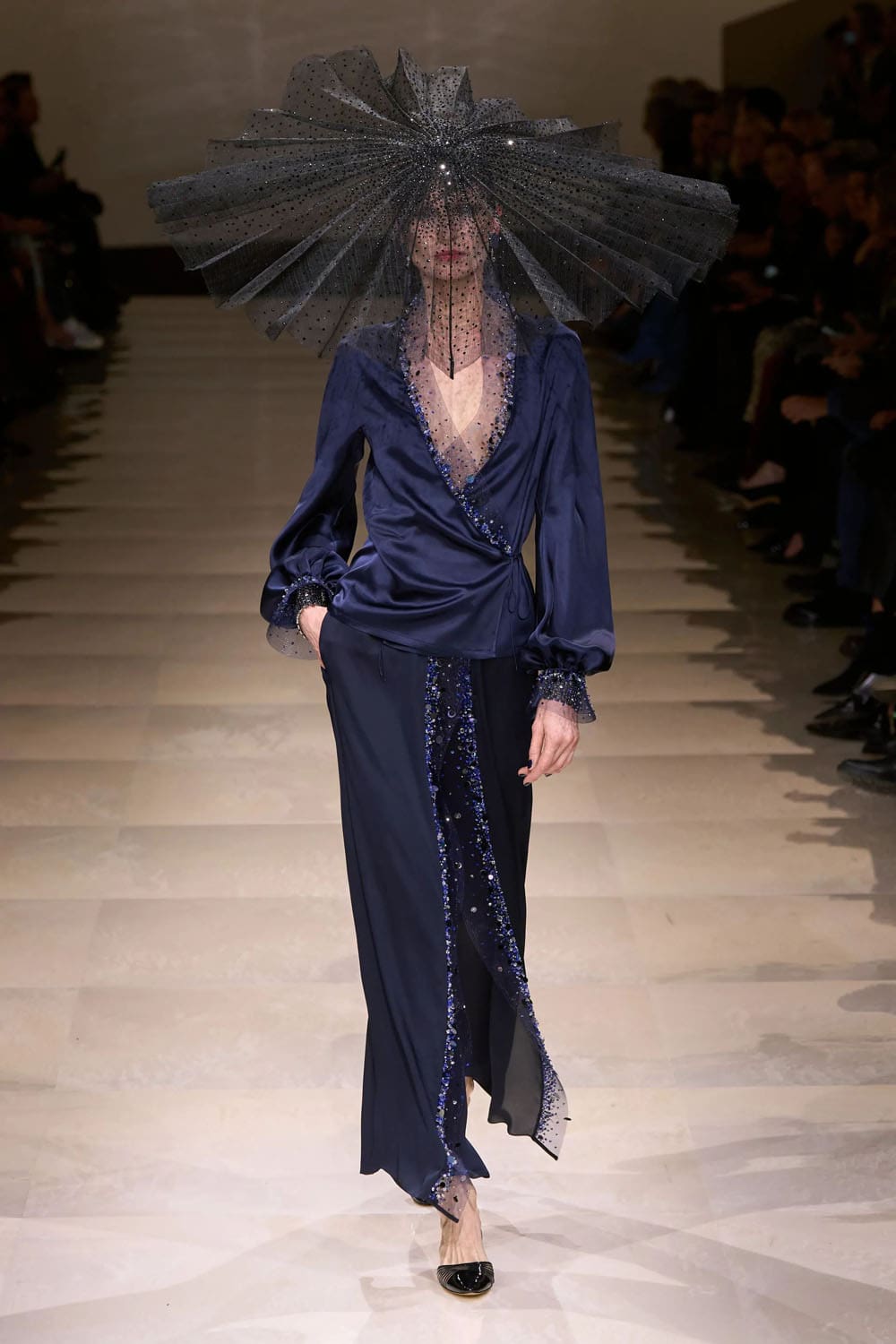 Giorgio Armani Privé Couture Primavera Verano 2024 Runway Revista (92)