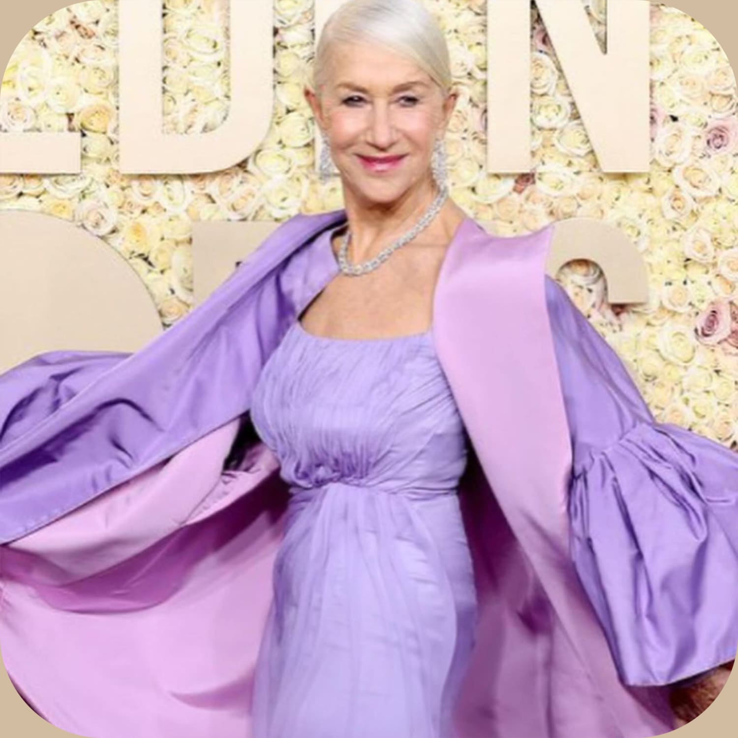 Хелен Миррен в Dolce&Gabbana на церемонии вручения премии «Золотой глобус» 2024 4
