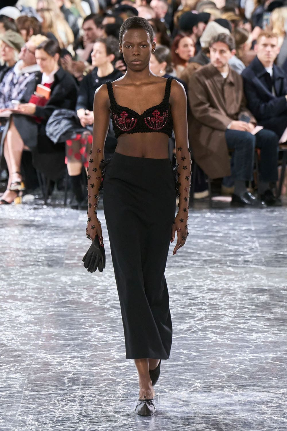 Жан-Поль Готье от Simone Rocha Haute Couture Весна-Лето 2024 Runway Журнал (18)