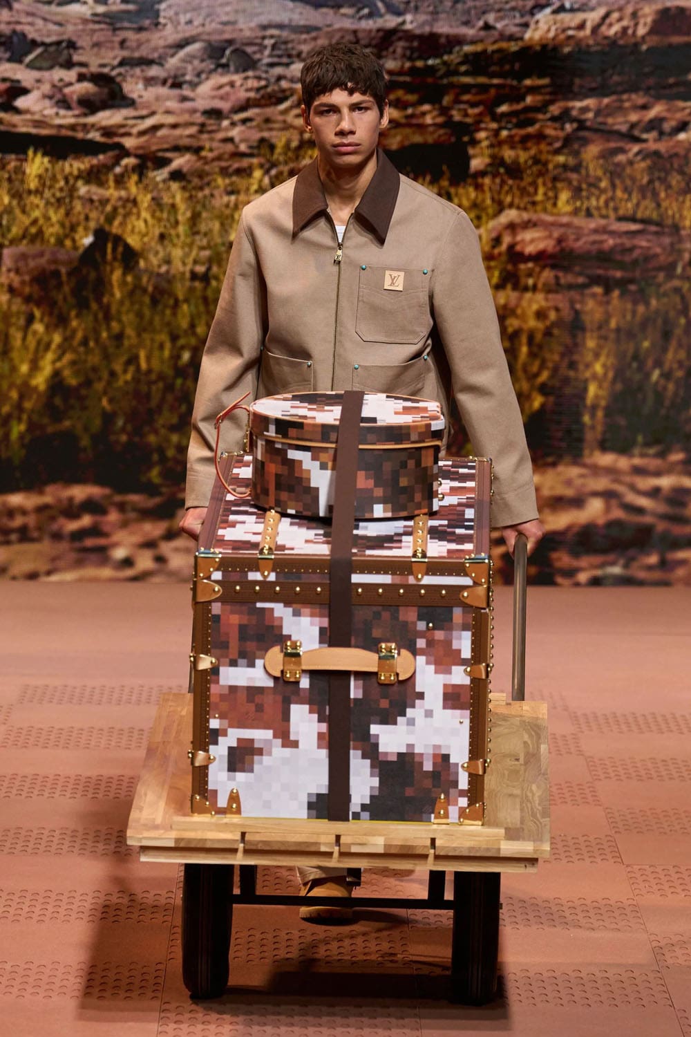 Louis Vuitton Herbst Winter 2024 Herrenmode 2025 Runway Magazin (33)