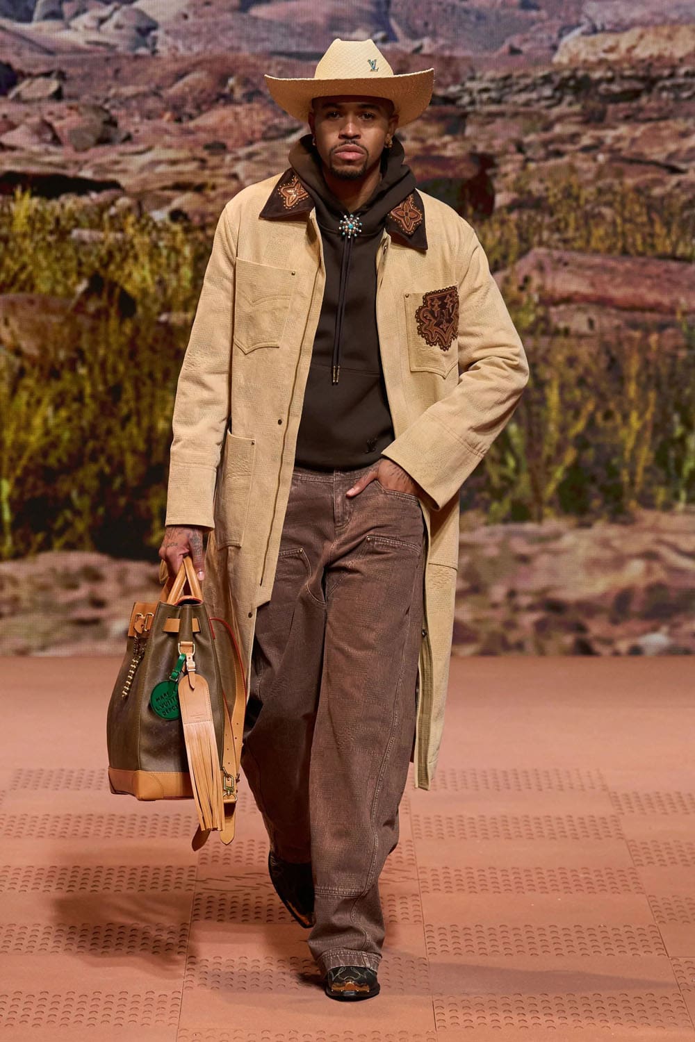 Louis Vuitton Herbst Winter 2024 Herrenmode 2025 Runway Magazin (40)