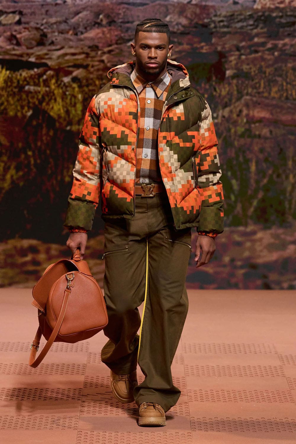 Louis Vuitton Herbst Winter 2024 Herrenmode 2025 Runway Magazin (41)