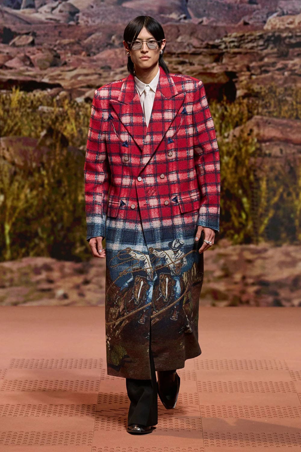 Louis Vuitton Herbst Winter 2024 Herrenmode 2025 Runway Magazin (50)