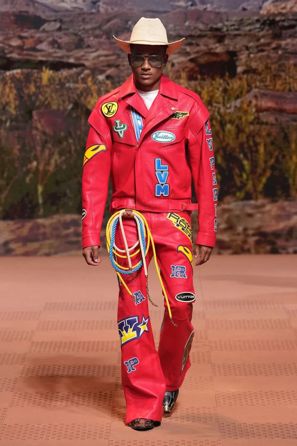 Louis Vuitton Herbst Winter 2024 Herrenmode 2025 Runway Magazin (54)