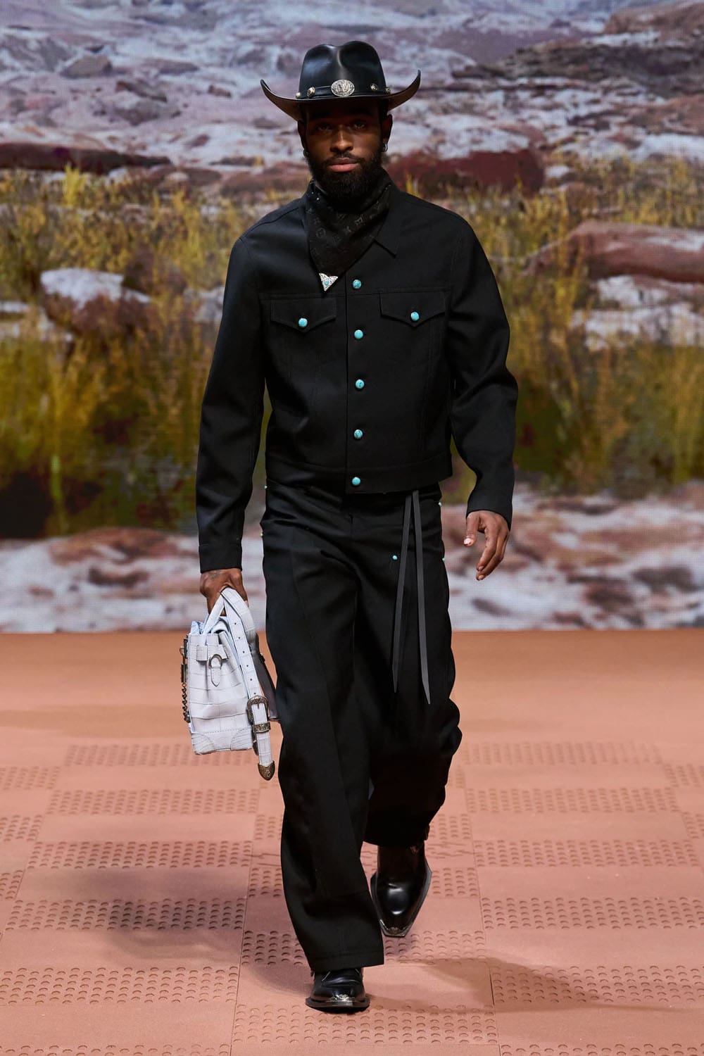 Louis Vuitton Herbst Winter 2024 Herrenmode 2025 Runway Magazin (75)