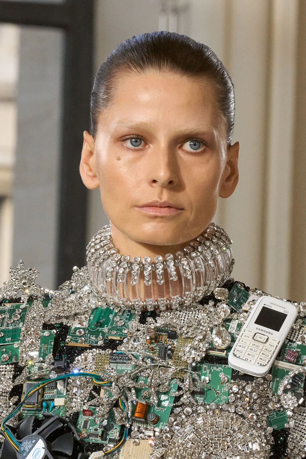 Schiaparelli Haute Couture Primavera Estate 2024 Runway Magazine (31)