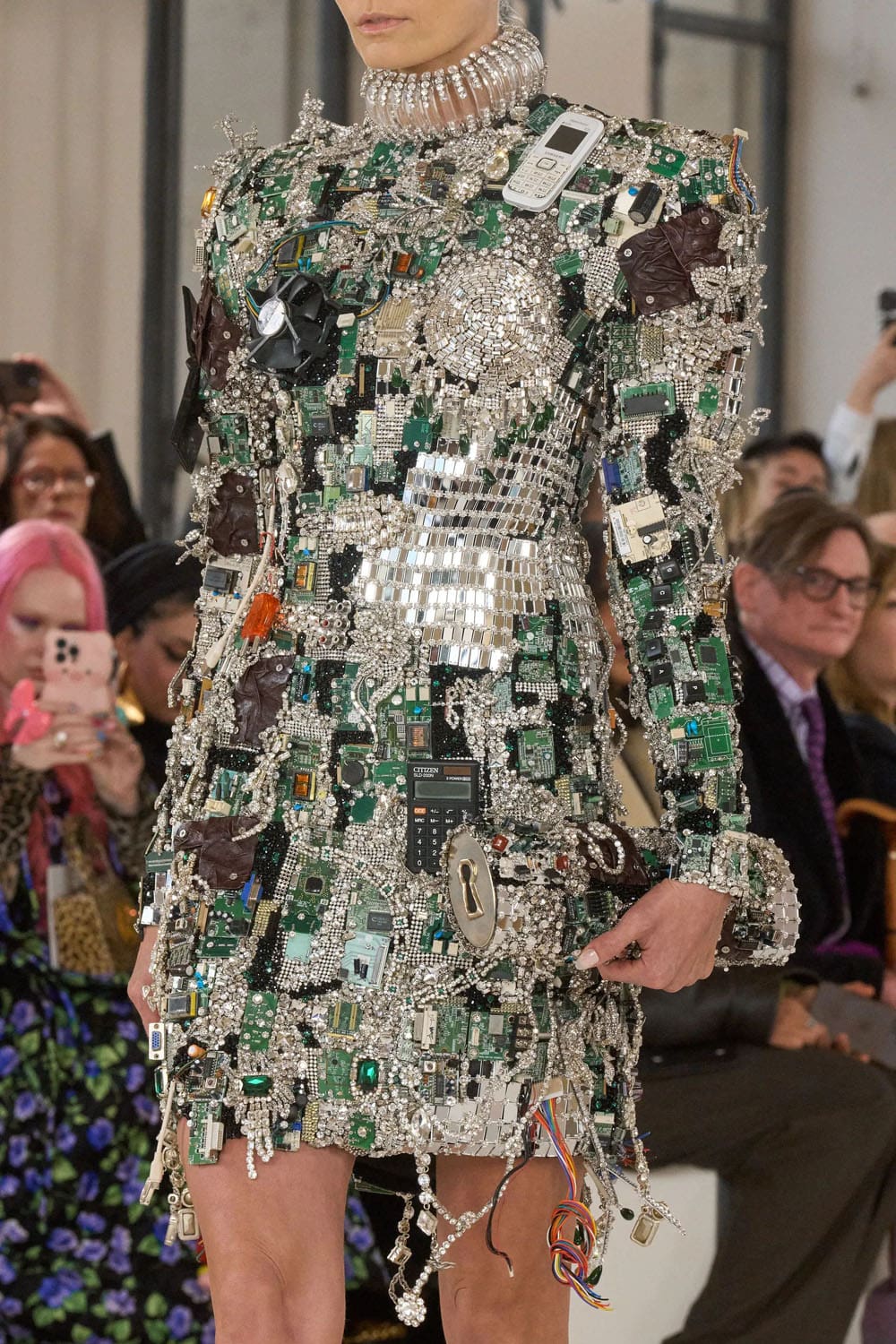 Schiaparelli Haute Couture Primavera Estate 2024 Runway Magazine (33)
