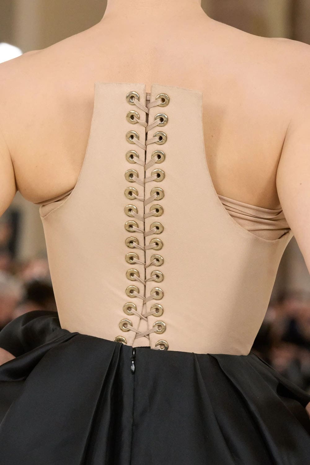 Schiaparelli Haute Couture Primavera Estate 2024 Runway Magazine (52)