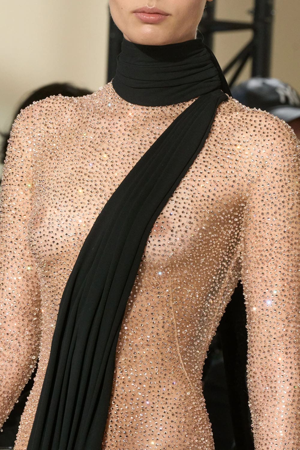 Schiaparelli Haute Couture Primavera Estate 2024 Runway Magazine (80)