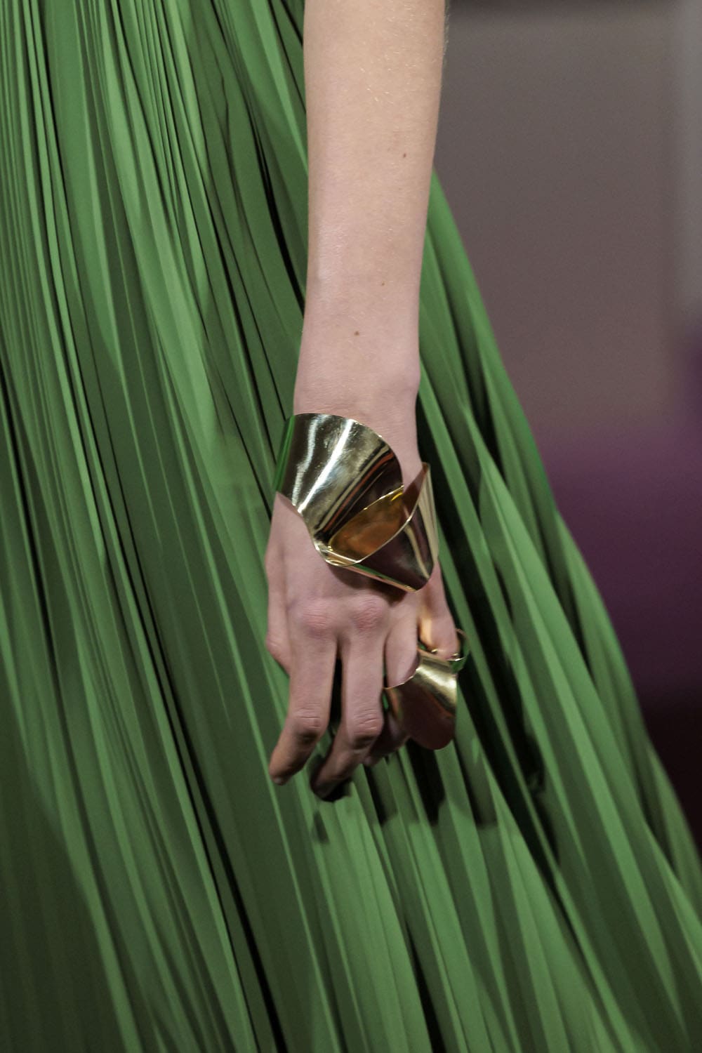 Valentino Couture Spring Summer 2024 Details Runway Magazine (31)