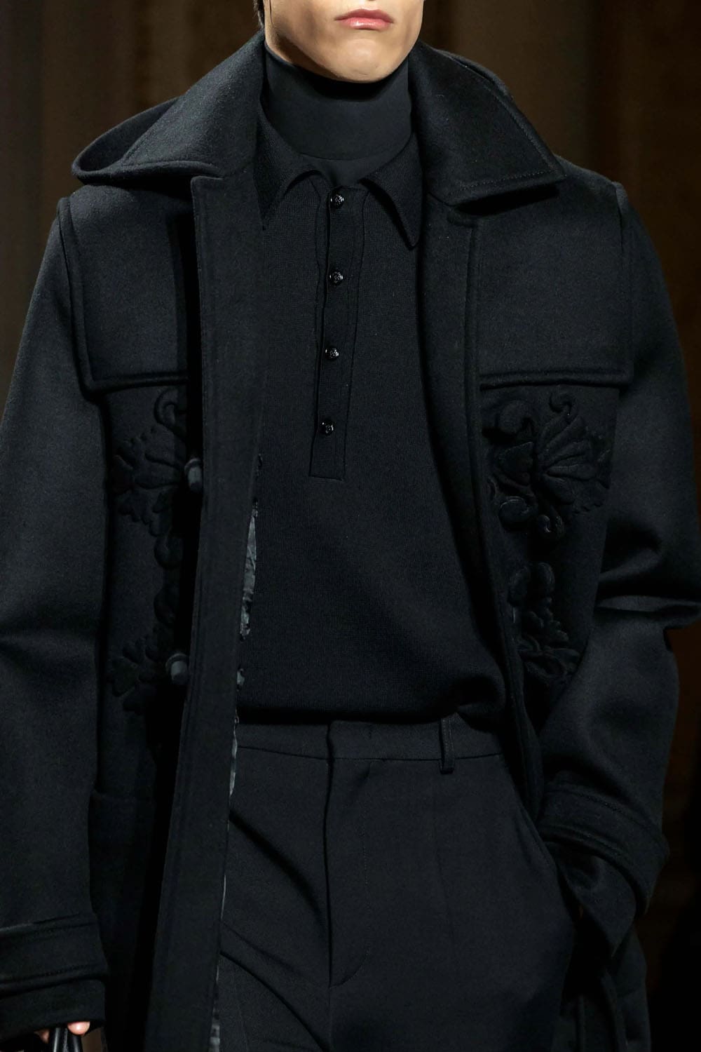 Valentino Fall Winter 2024 2025 Men Details Runway Magazine (1)