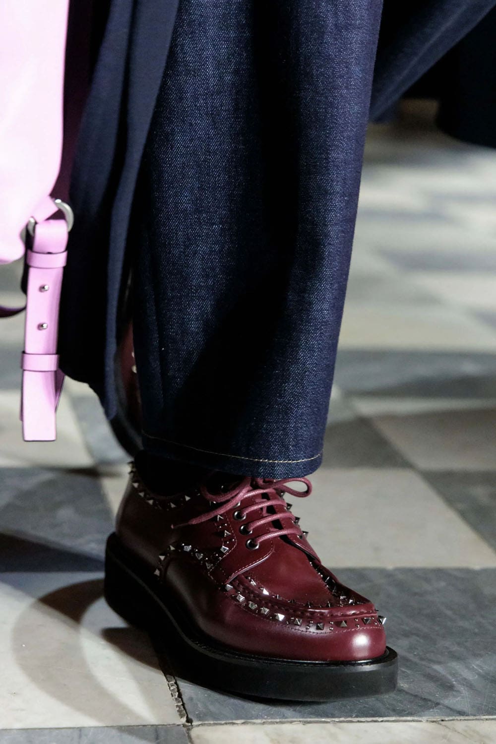 Valentino Fall Winter 2024 2025 Men Details Runway Magazine (22)