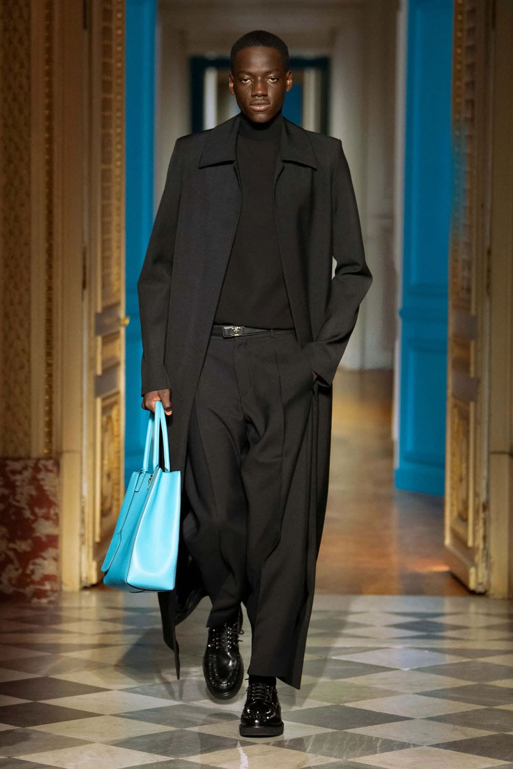 Valentino Fall Winter 2024 2025 Men Runway Magazine (2)